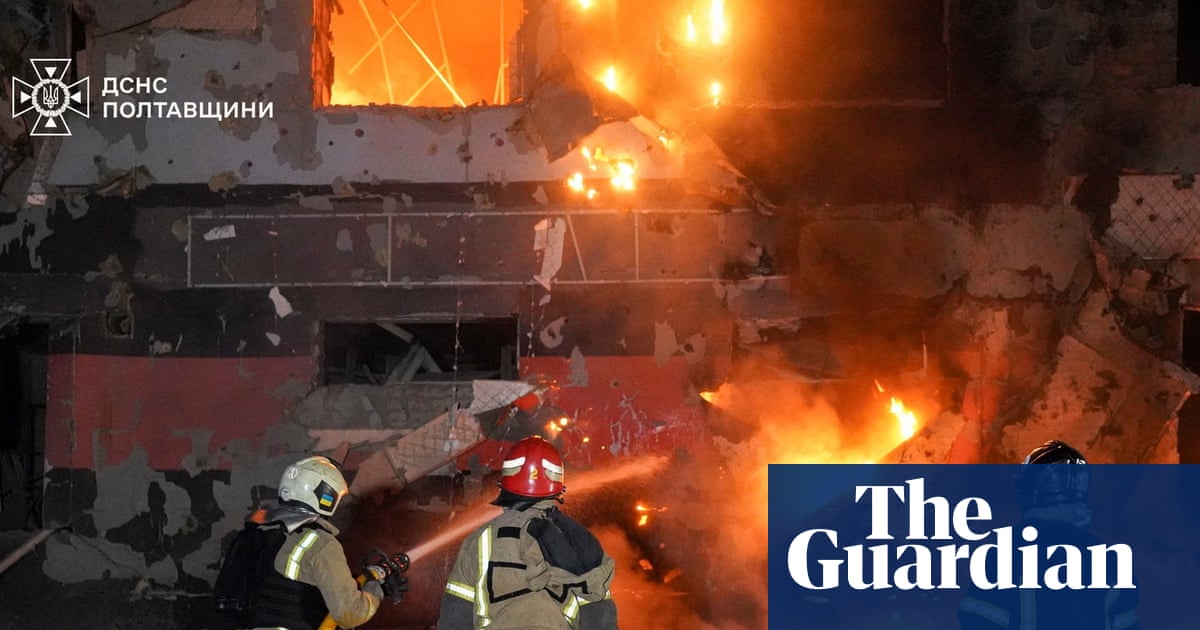 Russia launches fresh wave of strikes on civilian areas across Ukraine