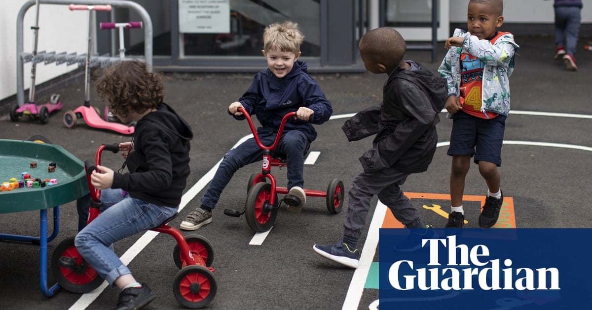 Call for 'summer of play' to help English pupils recover from Covid-19 stress
