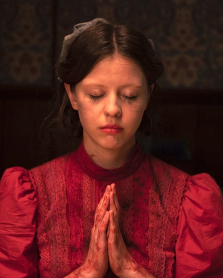 Mia Goth in Pearl
