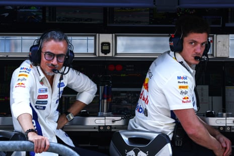 Laurent Mekies, Team Principal of Oracle Red Bull Racing looks on from the pitwall during qualifying.