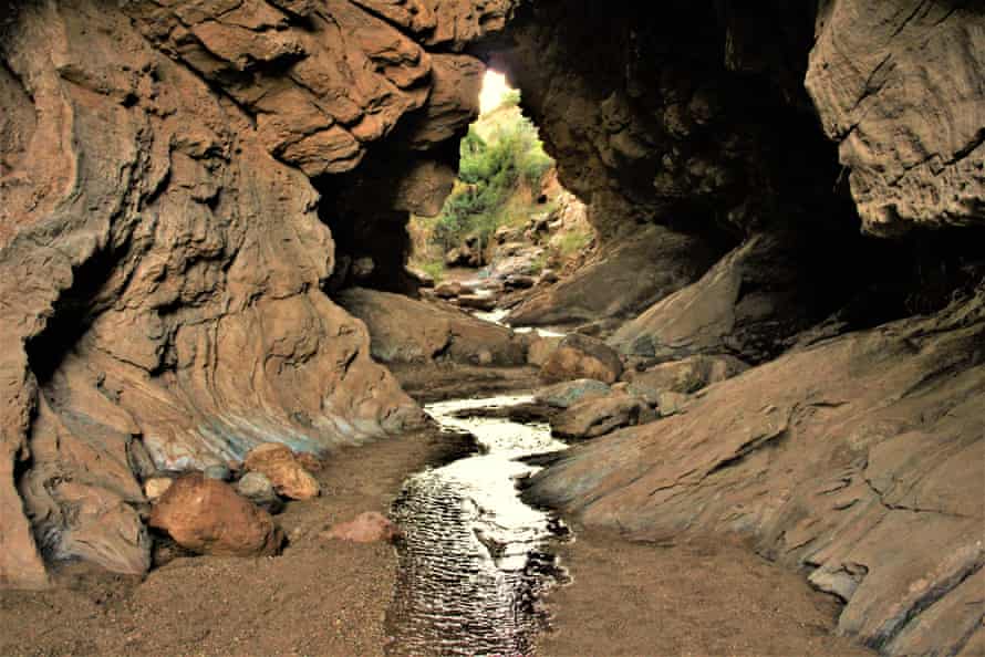 Gruda del Pontón, una gruta escondida en Sevilla