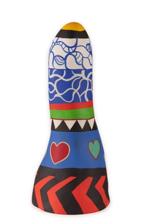 Niki de Saint Phalle - Obélisque aux coeurs (Obelisk with hearts) 1987