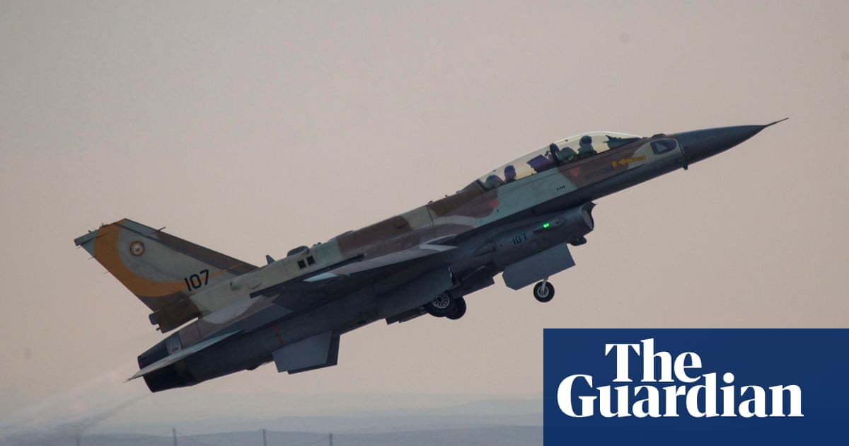 Israeli airstrikes wound five Syrian soldiers, state media say