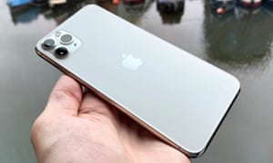 Iphone 11 Pro Max Review Salvaged By Epic Battery Life