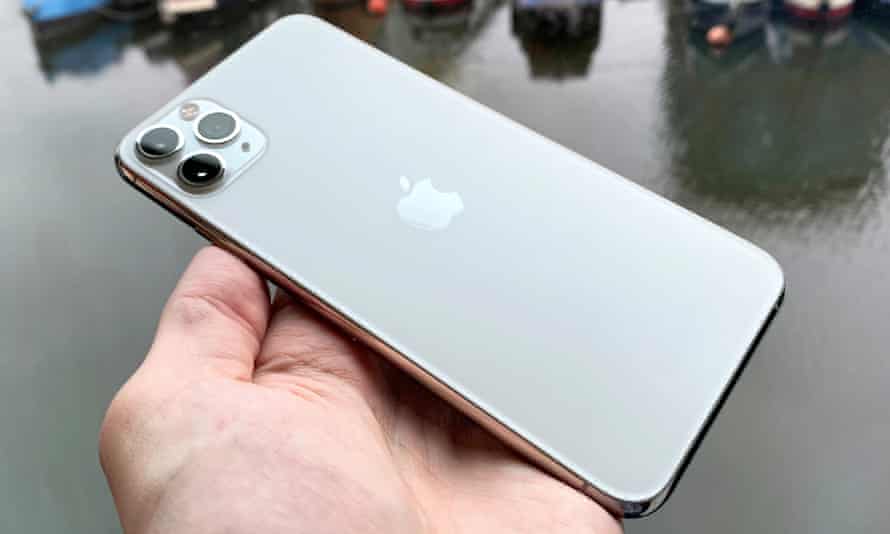 Iphone 11 Pro Max Review Salvaged By Epic Battery Life Iphone The Guardian