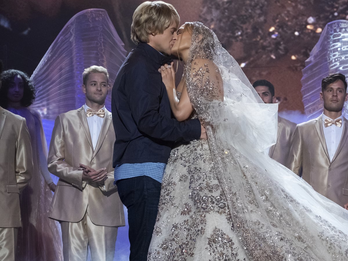 Marry Me review – Jennifer Lopez and Owen Wilson are odd couple in bland romcom by numbers | Movies | The Guardian