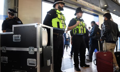 Body scanners being piloted in Los Angeles subway system