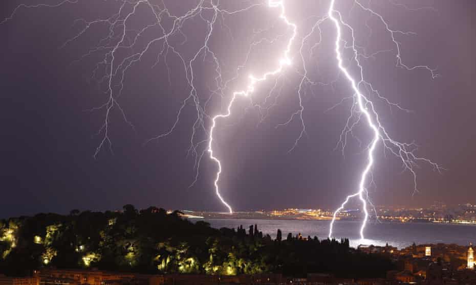 What It S Like To Be Struck By Lightning Science The Guardian