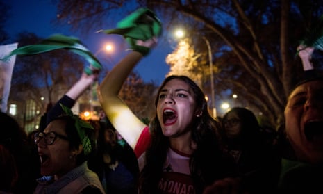 Activists in favour of the legalisation of abortion demonstrate outside the Argentine embassy in Chile