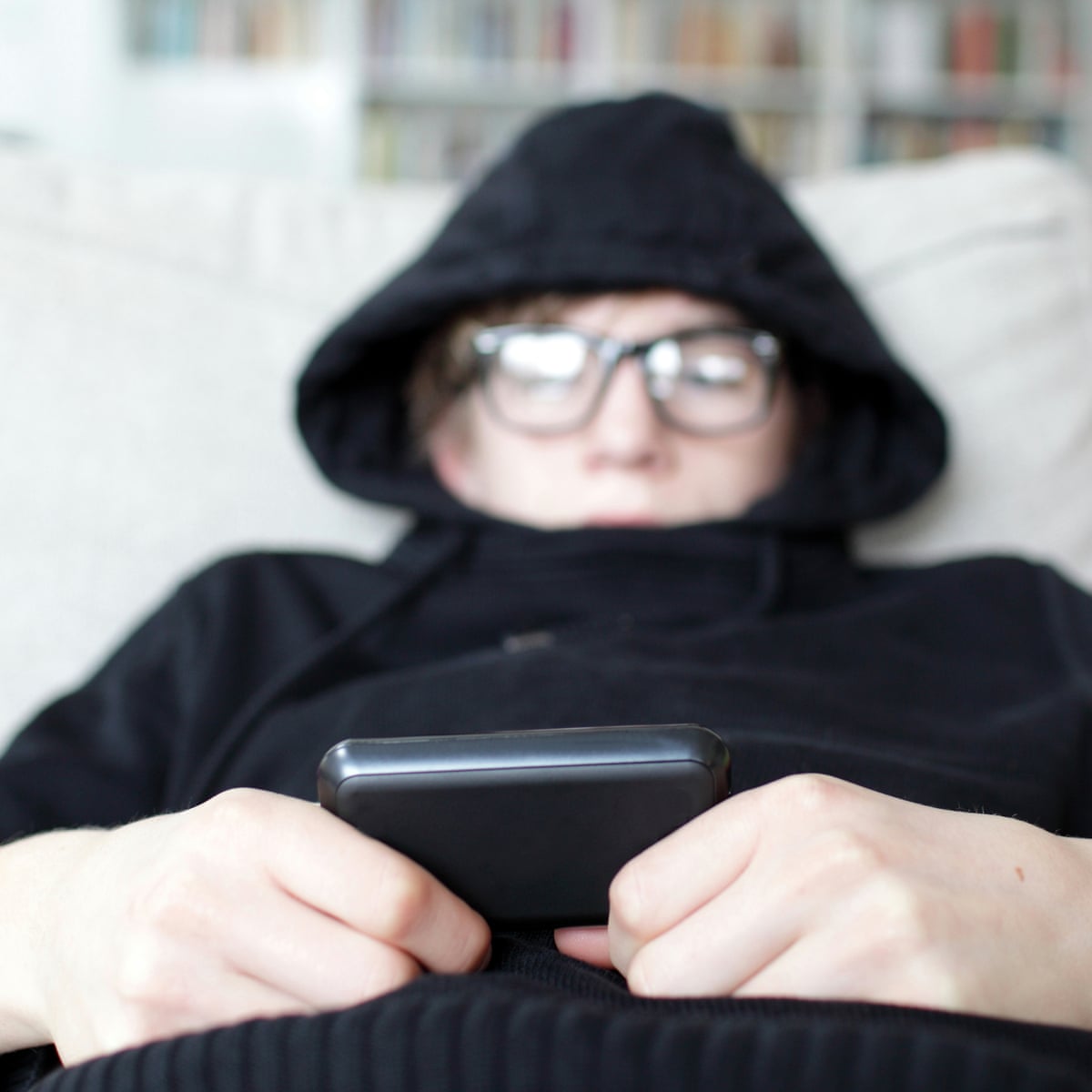 A New Way To Punish Young Cybercriminals Make Them Wear A Wifi Jammer Cybercrime The Guardian