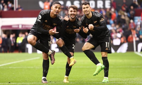 Gabriel Martinelli (rights) celebrates after scoring the fourth for Arsenal.