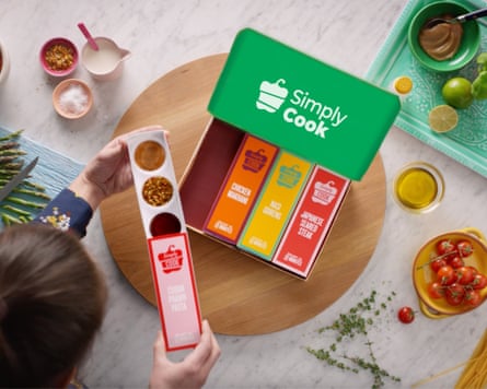خدمة اشتراك التوابل Simply Cook