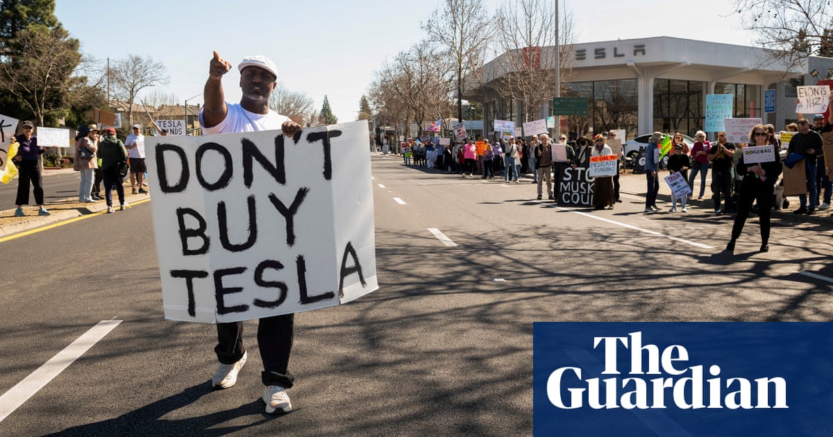 Trump calls Tesla boycott ‘unlawful’ and says he’s purchasing one to strengthen Musk Trump calls Tesla boycott ‘unlawful’ and says he’s purchasing one to strengthen Musk