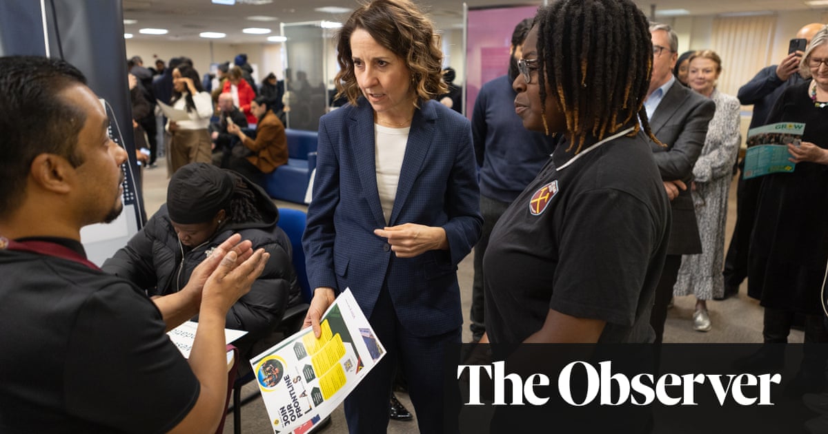 UK jobcentres not fit for purpose, says Liz Kendall ahead of major reforms