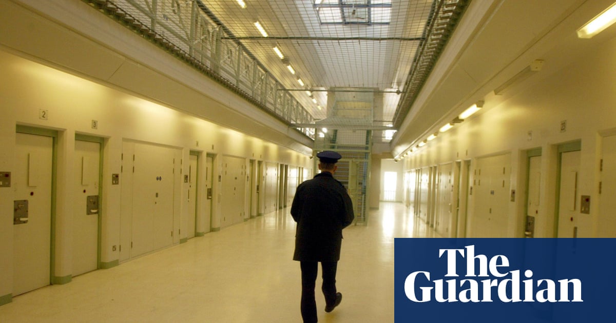 Northern Ireland prison bans book about Irish republicans