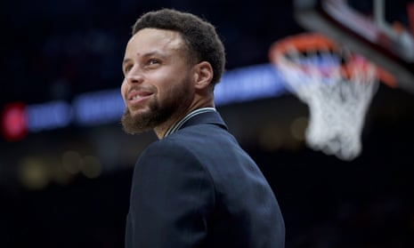 Stephen Curry urged Americans to vote after watching the presidential debate