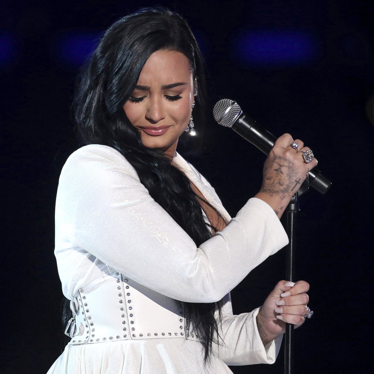 Demi Lovato Says She Had Three Strokes And Heart Attack After 18 Overdose Demi Lovato The Guardian Demi Lovato Says She Had Three Strokes And Heart Attack After 18 Overdose Demi Lovato The Guardian