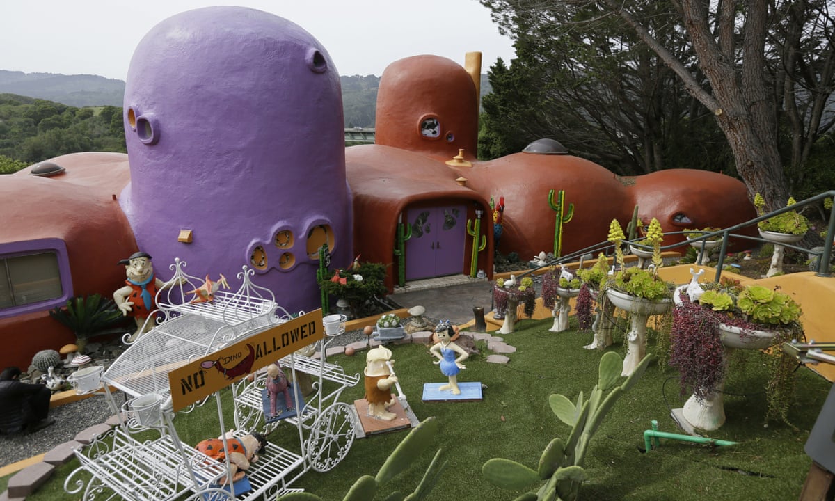 Yabba dabba deal! California town settles suit over Flintstones house |  California | The Guardian
