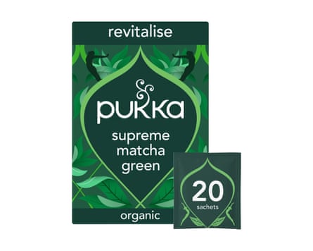 Pukka Supreme Matcha Green tea box stands beside a small individual sachet