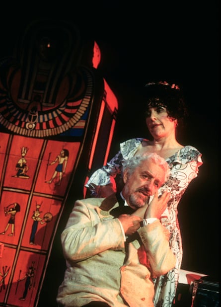 Bernard Cribbins as Professor Otto Marvuglia and Alison Fiske as Zaira in La Grande Magia at the National Theatre, 1995.