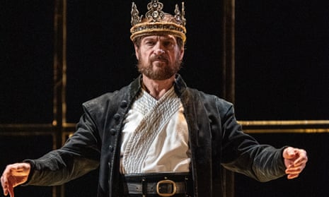 ‘You are just one of many elements’ … Simon Keenlyside in Macbeth at the ROH, 2021. 