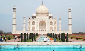 A low number of tourists are seen at Taj Mahal amid concerns over the spread of the coronavirus, in Agra on March 16, 2020.