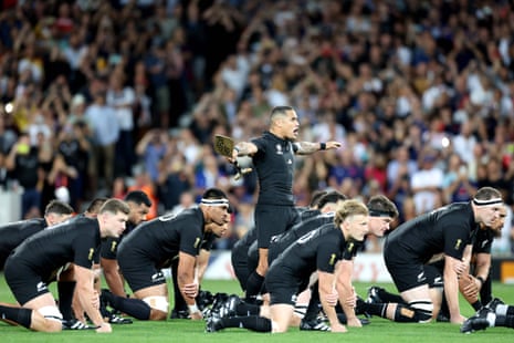 Aaron Smith leads the haka.