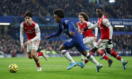 Willian In Talks With Arsenal After Rejecting Chelsea Offer Of Two Year Deal Chelsea The Guardian