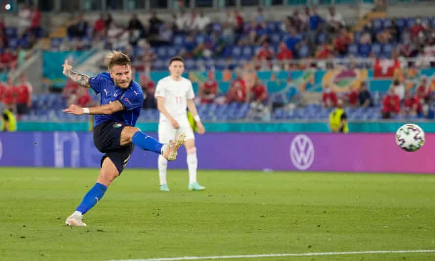 Ciro Immobile Italia ha segnato il terzo gol