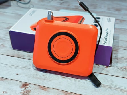 The best portable power banks in the us for staying charged on the go | life and style Statik smartcharge pro power bank