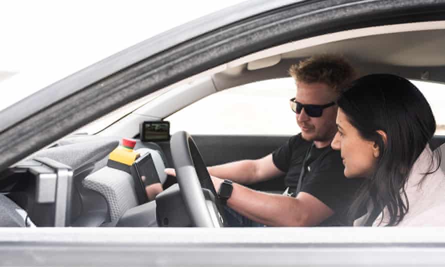 Roel Gruten and Ashifa in the car