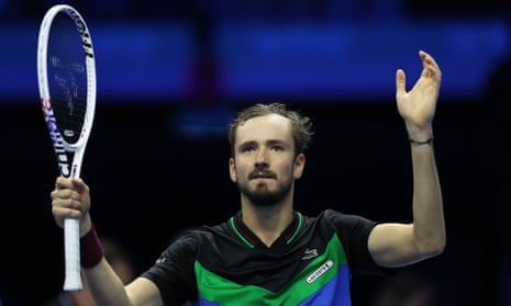 ATP Finals: Medvedev eases past Zverev into semis at ATP Finals – video