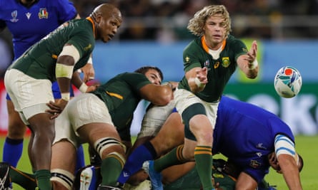 South Africa’s scrum-half Faf de Klerk passes the ball during the win over Italy.