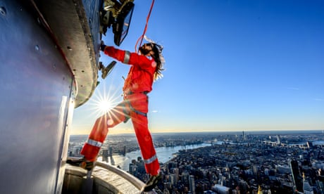 The attention seeker’s attention seeker: Jared Leto climbs the Empire State Building