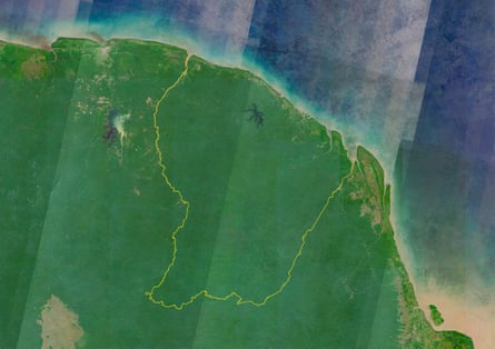 Satellite imagery of French Guiana from Copernicus Sentinel 2, Q3 2025 mosaic.
