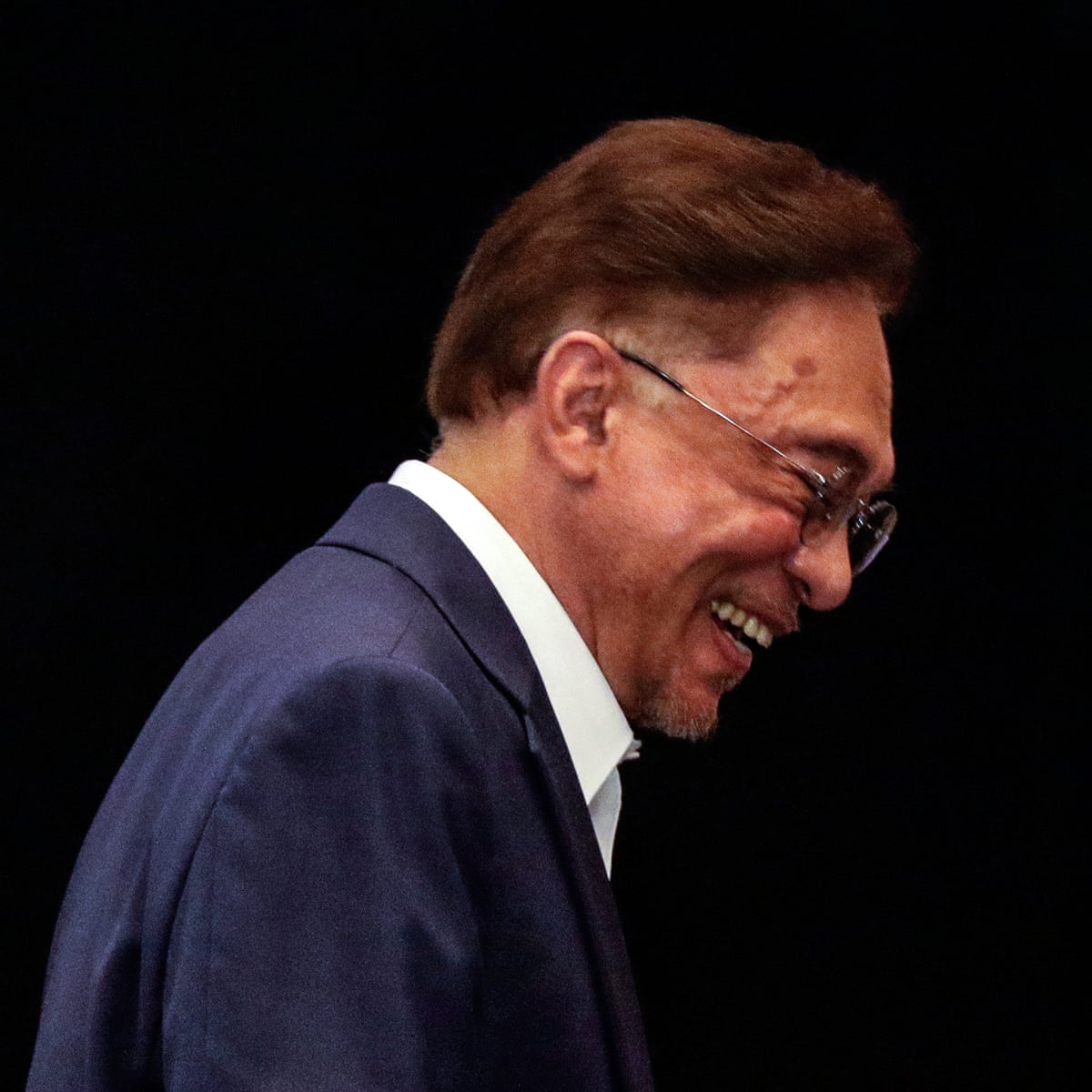 Malaysia S Anwar Ibrahim To Meet King In Decades Long Push To Become Pm Anwar Ibrahim The Guardian
