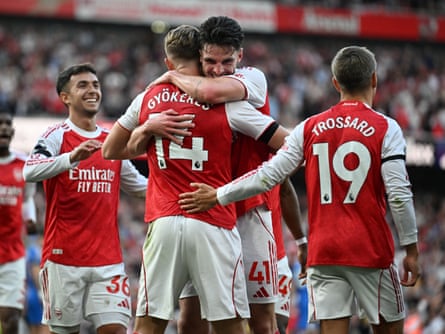 Declan Rice hugs Viktor Gyökeres after the Sweden forward scored against Leeds