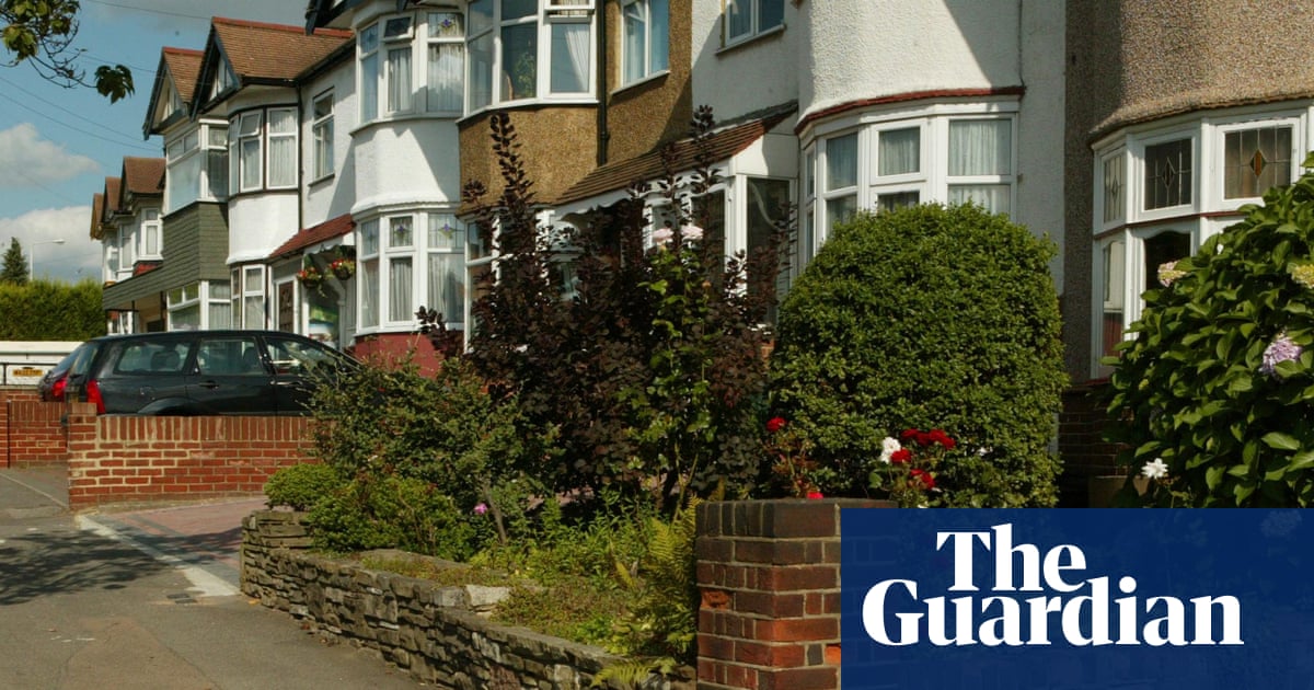 London Study Links Planted Front Gardens to Lower Air Pollution and Cooler Summer Temperatures