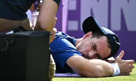 Andy Murray receives medical treatment at Queen's Club in 2024