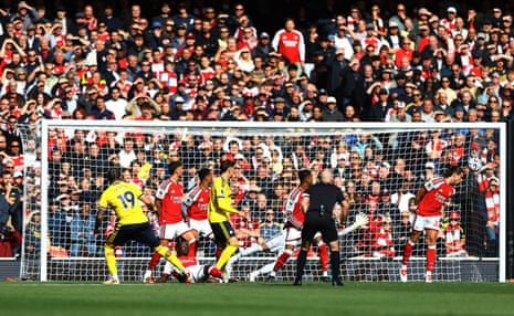 Leeds United's Noah Okafor shoots at goal.
