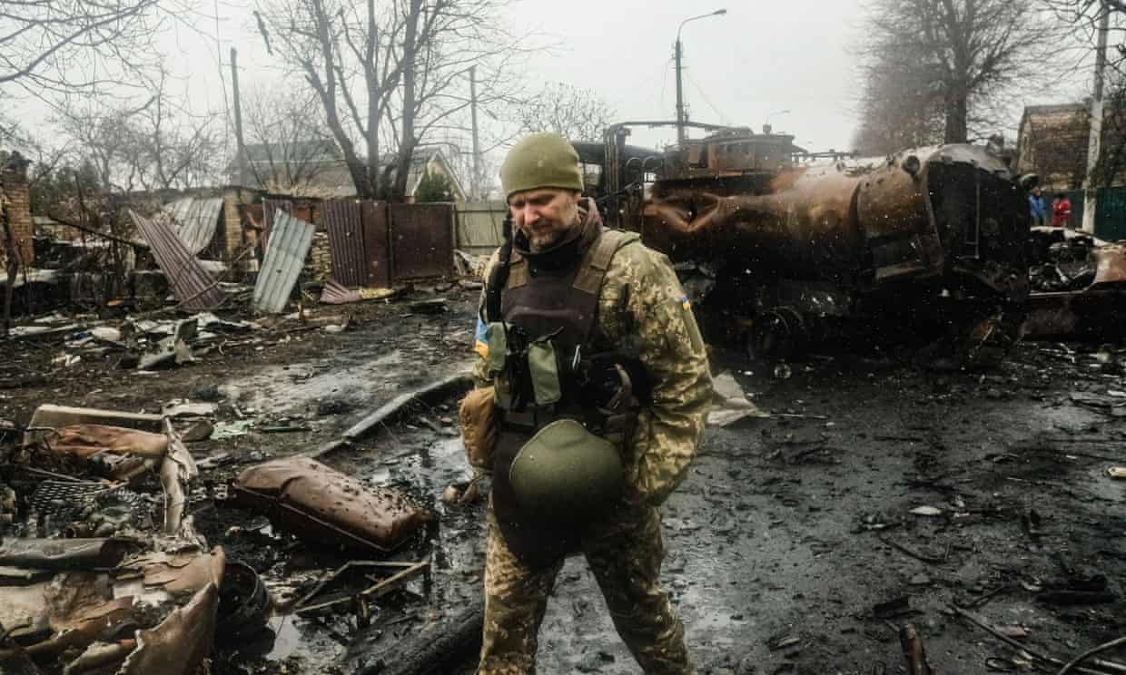 Zelenskiy: Russian troops’ war crimes make peace negotiations with Ukraine harder (theguardian.com)