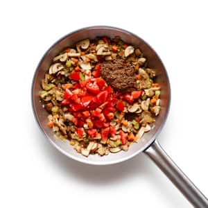 Felicity Cloake’s mushroom Pasta 07