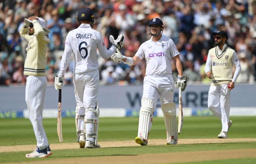 Up comes the hundred partnership. Well, well, well.