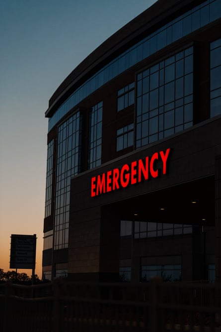 The emergency room entrance at Parkview Regional Medical Center