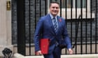 Ban physician associates from seeing NHS patients one-to-one, says RCP