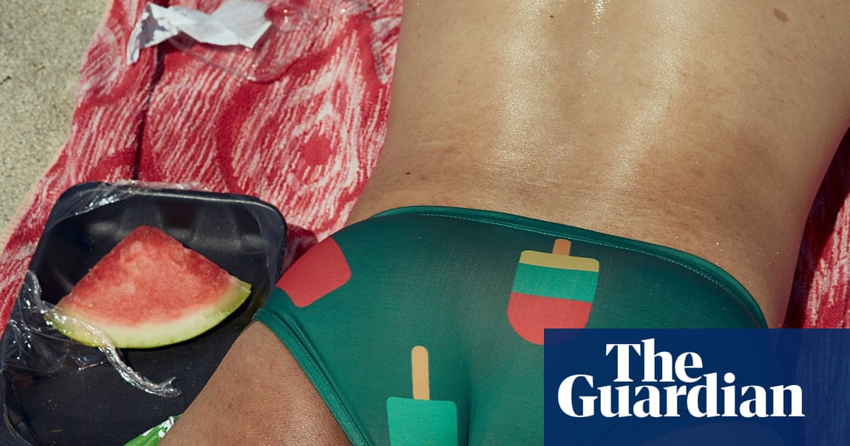 Dogs, drones and tight trunks: LensCulture Street Photography awards – in pictures