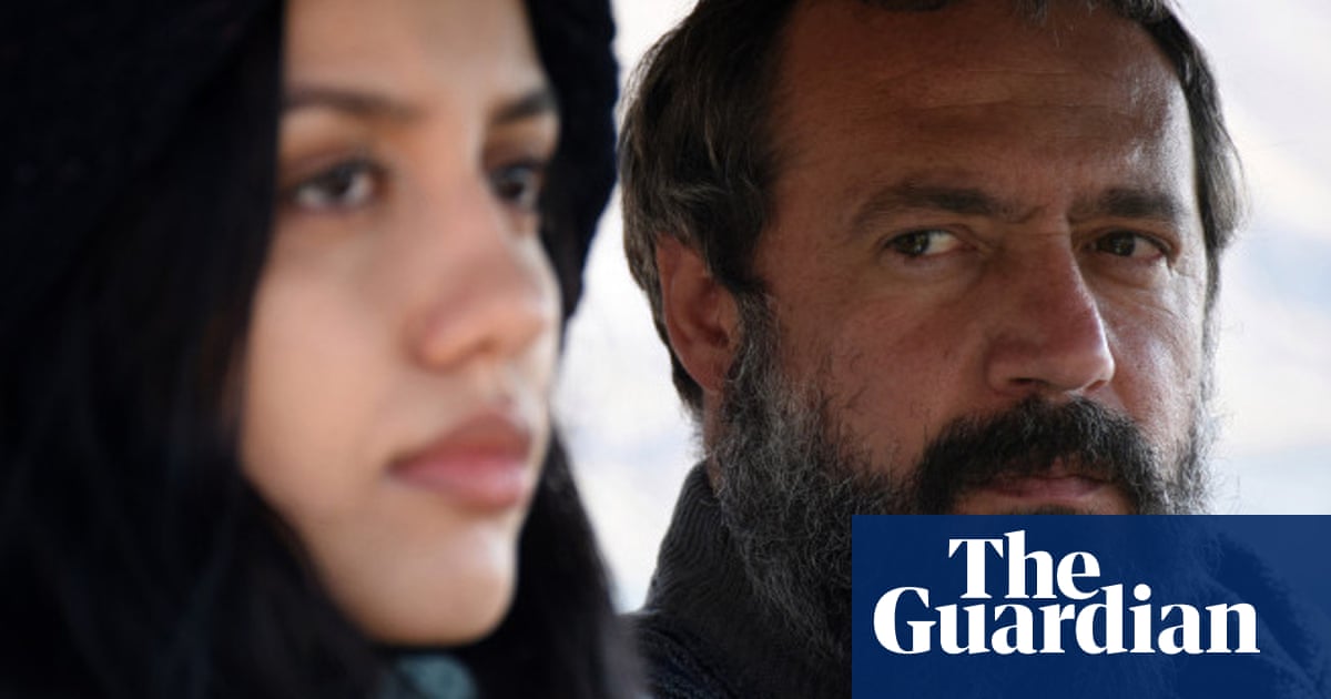 Banned Iranian director wins Berlin Golden Bear for death penalty film