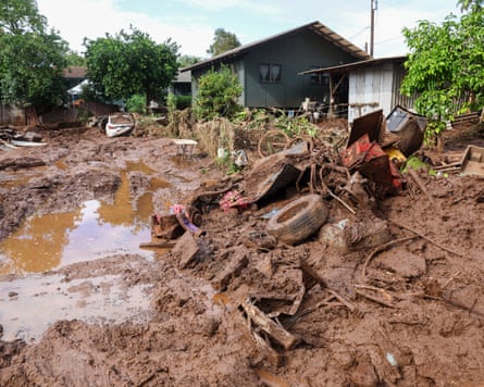Thick mud and debris situation a building