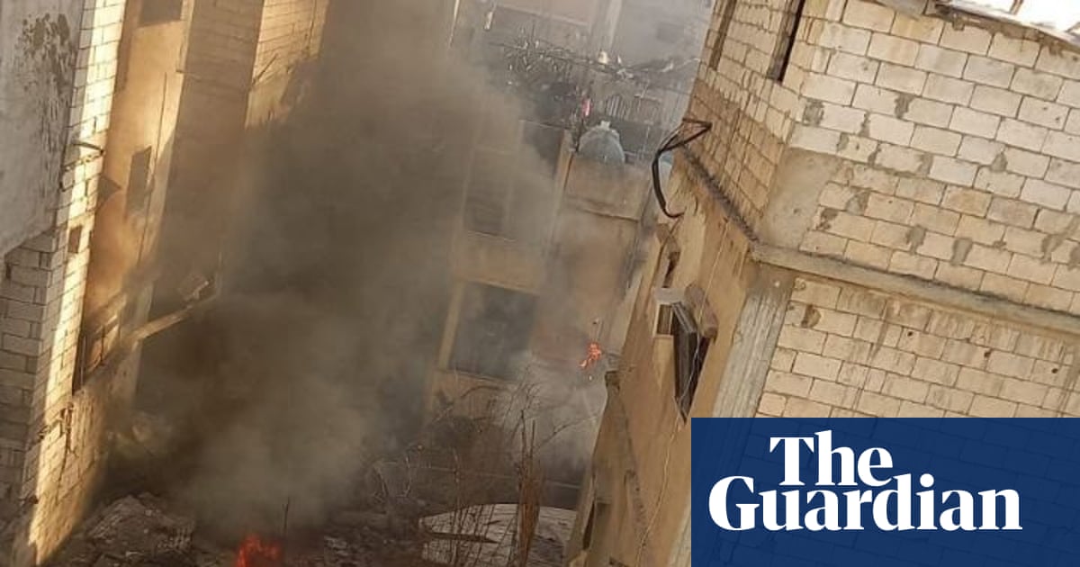 Israeli strikes kill at least 10 and wound 24 in Lebanon, health ministry says