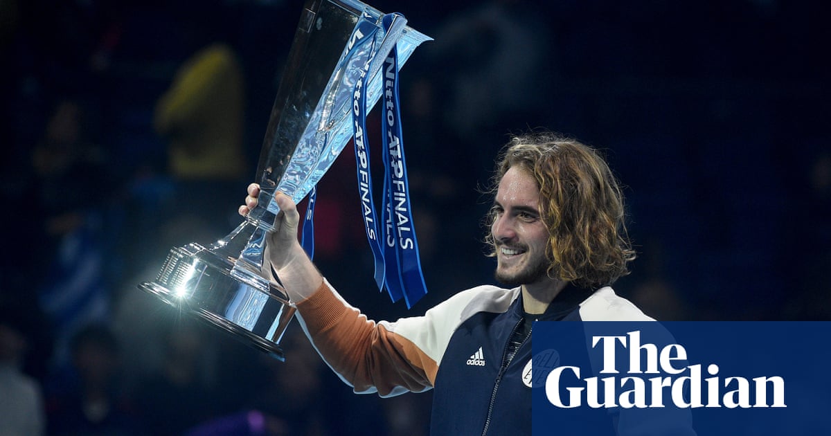 Stefanos Tsitsipas claims biggest title yet to crown breakthrough year